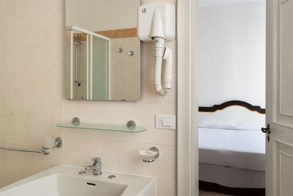 B&B Artemide Lecce Exteriör bild